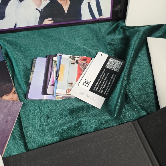BTS BE Deluxe Edition CD Album Box Set and Shutterfly Book - Picture 4 of 12